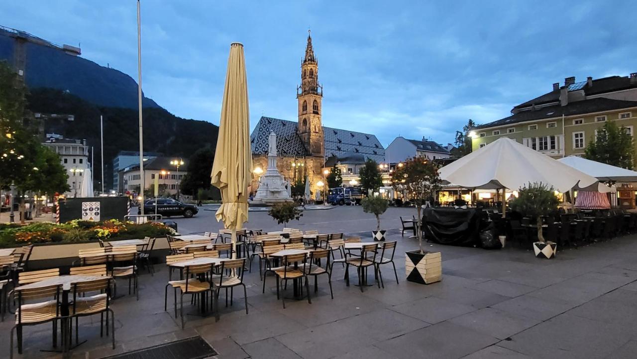 Bolzano 2-Room Central Mountain View, Wifi Netflix Ac Lift Exterior foto