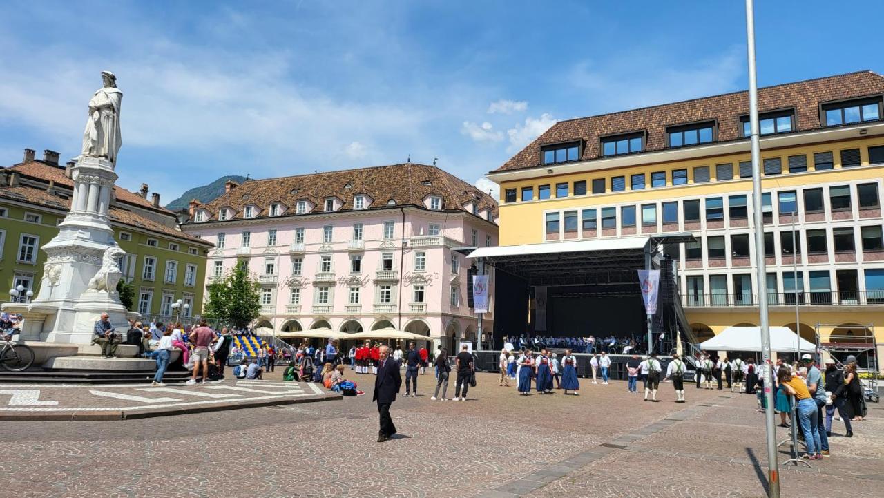 Bolzano 2-Room Central Mountain View, Wifi Netflix Ac Lift Exterior foto