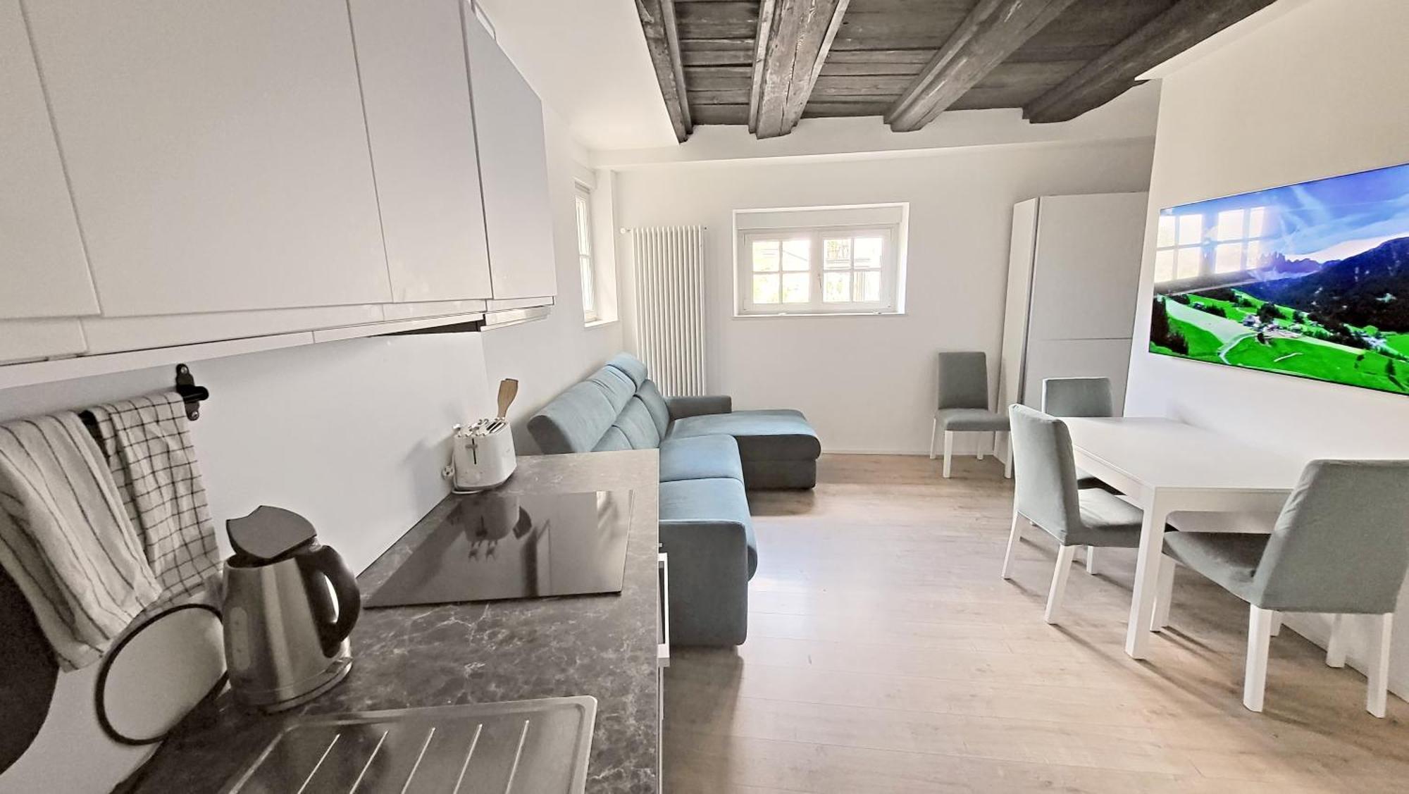 Bolzano 2-Room Central Mountain View, Wifi Netflix Ac Lift Exterior foto